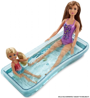 Papusa cu casa si accesorii Barbie