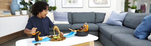 Set de joaca - pista cu obstacole Hot Wheels