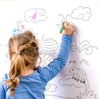 Creioane colorate 3 in 1 + ascutitoare Noris Buddy, 12 culori/set Staedtler