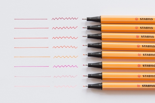 Liner Point 88, 0.4 mm, nuante rosu, 8 buc/set Stabilo