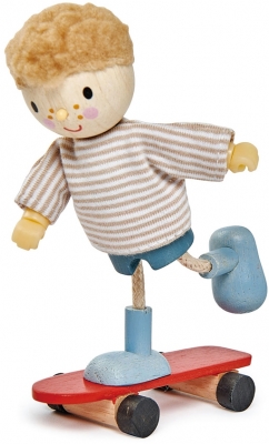 Figurina Edward si Skateboard-ul, din lemn premium, Tender Leaf Toys 