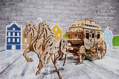 Puzzle 3D, lemn, mecanic Trasura cu cai, 248 piese, Ugears 