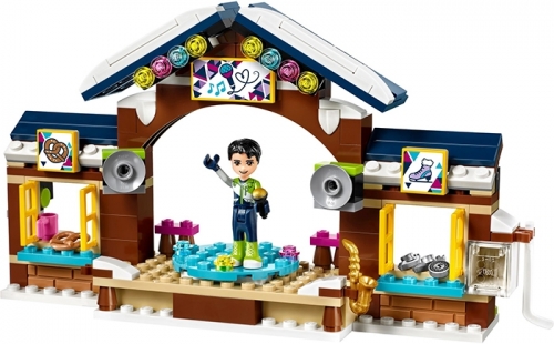 Patinoarul statiunii de iarna 41322 LEGO Friends