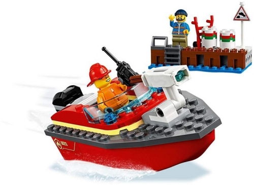 Incendiul de la docuri 60213 LEGO City