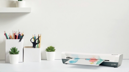 Laminator Leitz iLAM Home, A4, kit folii laminare inclus, alb-gri