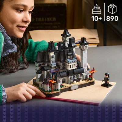 Academia Nevermore 76788 LEGO Wednesday