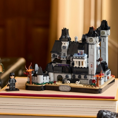 Academia Nevermore 76788 LEGO Wednesday