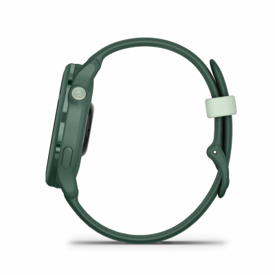 Ceas Garmin vívoactive 6 display AMOLED, dimensiune afisaj 30.4 mm, rezolutie afisaj  390 x 390 pixeli, memorie 8GB, autonomie până la 11 zile (5 zile cu afişajul permanent pornit) rezistanta la apa pana la 5 ATM, greutate: 23g, ramă Jasper Green cu curea Bone, carcasă Green Metallic şi curea din