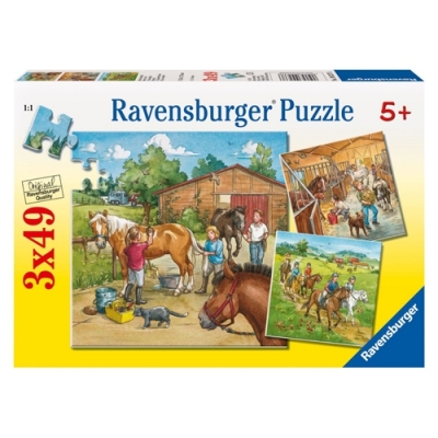 Puzzle lumea cailor , 3x49 piese Ravensburger