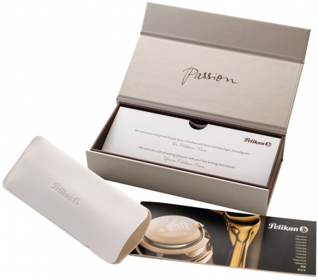 Pix Souveran K670 Editie Speciala Warm Grey, accesorii placate culoare negru, corp gri, Pelikan