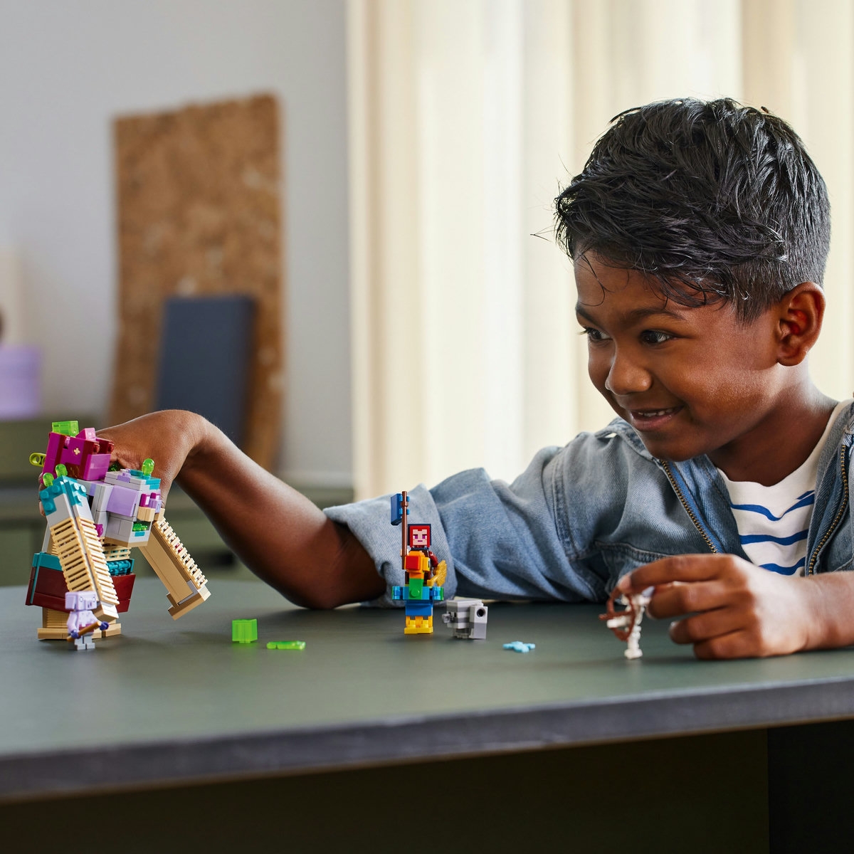 Confruntarea Devoratorului 21257 LEGO Minecraft - BNB