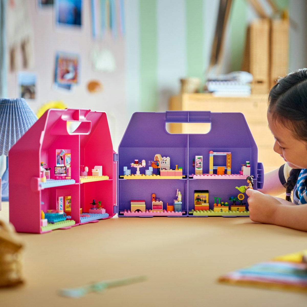 Valiza-casuta de papusi creativa 42697 LEGO Friends - BNB