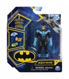 Figurina Nightwing costum Tech, articulata, 10 cm, cu 3 accesorii surpriza Spin Master