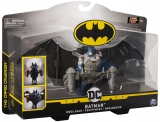 Figurina Batman, 10 cm, cu mega accesorii pentru lupta Spin Master